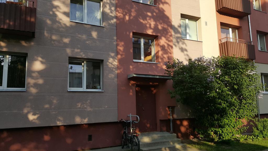 L.E.C. Travel Apartments Ventspils Buitenkant foto